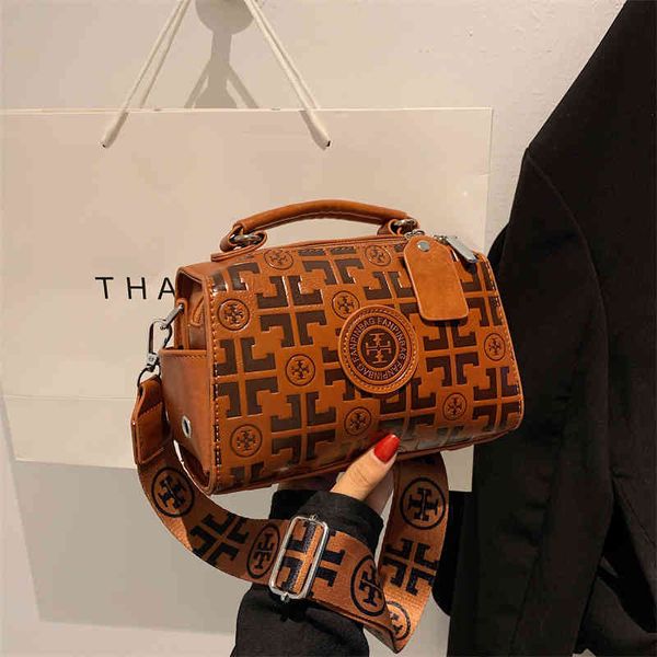 

fashion bag 65% off online sale wholesale advanced embossed boston 2022 new portable women's versatile one shoulder messenger small squ