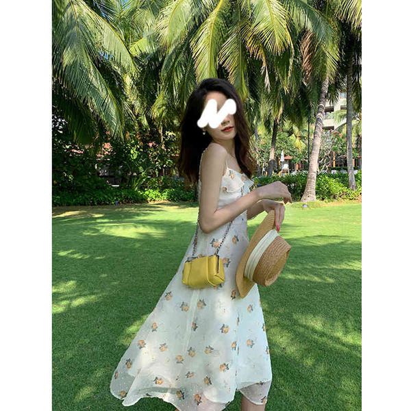 

casual dresses [camellia love song]in the spring of 2022, broken flower dress and women's french square neck suspender skirt are thin p, Black;gray