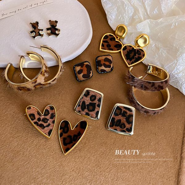 

925 silver needle vintage fabric leopard print earrings lovely bear c- shaped earrings autumn and winter new online influencer eardrop, Golden