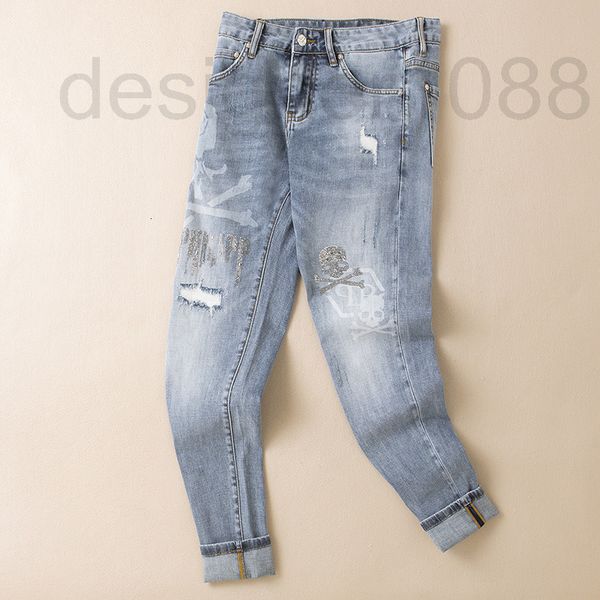 

men's jeans designer spring / summer 2022 thin trendy slim cut hole jeans men's skull drill small straight leg pants rkk3, Blue