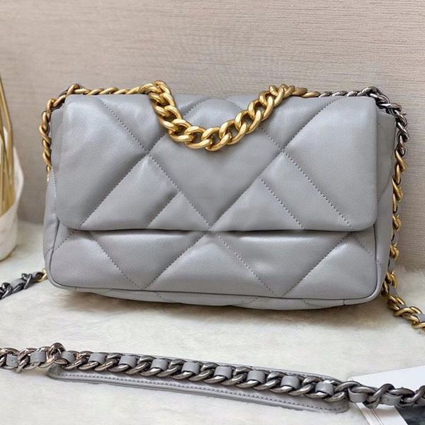 

2022 luxurious designers flap crossbody designer bags women handbag sheepskin tote shoulder envelope walle chainbag grace diamond lattice ba
