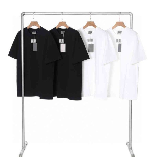 

selling summer t shirt vtmn designer short-sleeved t-shirt ins new cotton round neck men and women casual sweatshirt classic barcode t0, White;black