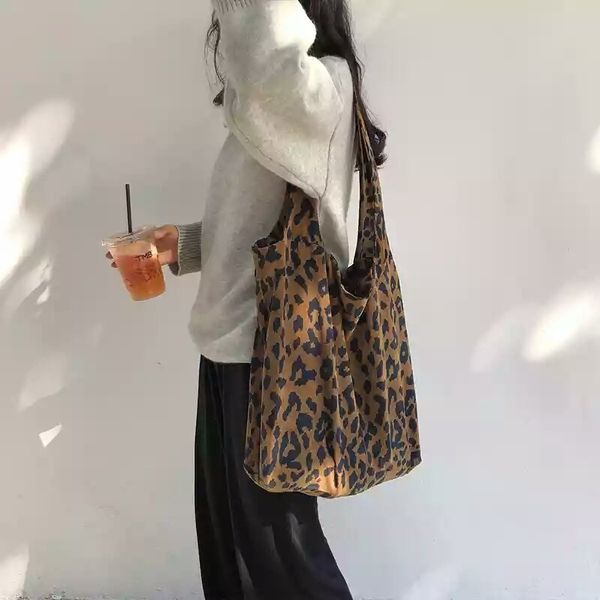 

leopard canvas bag women shoulder all-match chic handbag corduroy leopard bag shopping fashion style ipad bag pouch cx220325