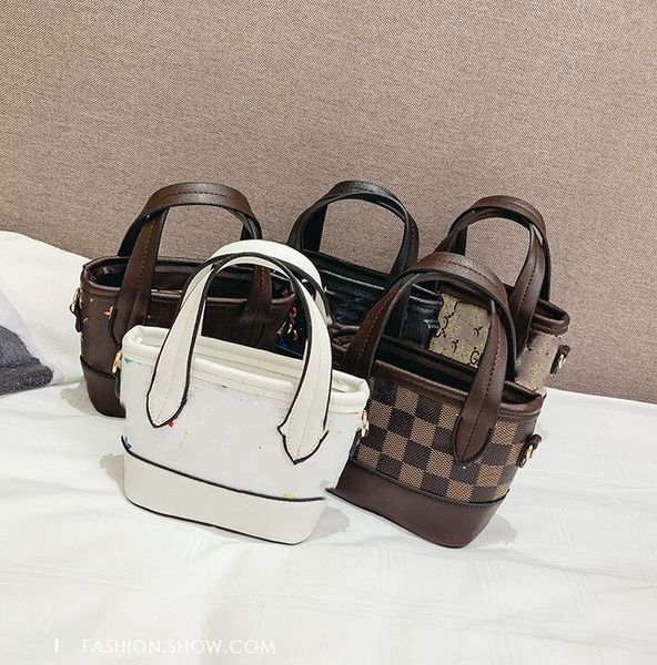 

mini letter print baby handbag fashion chain bag children cross-body bags portable coin purse, Black