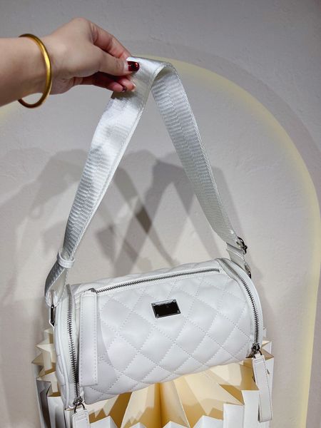 

women's luxury large capacity rhombic chain bag diagonal bag solid leather cross design bag handbag gold metal chain diamond quilted sh