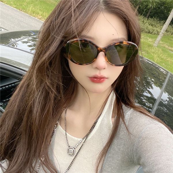

sunglasses ins oval plate star net red same tan sunglasses, White;black