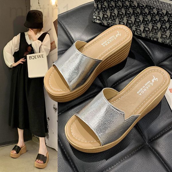 

slippers designer women's sandals 2021 summer new fashion leisure muffin slope heel daily solid color set foot herringbone womenwfky, Black