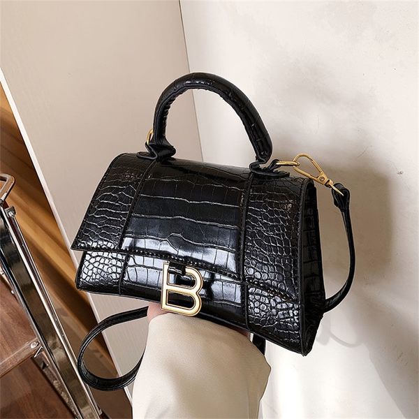 

purses advanced texture women 2022 new minority foreign style fashion hourglass women's single shoulder messenger bag handbag