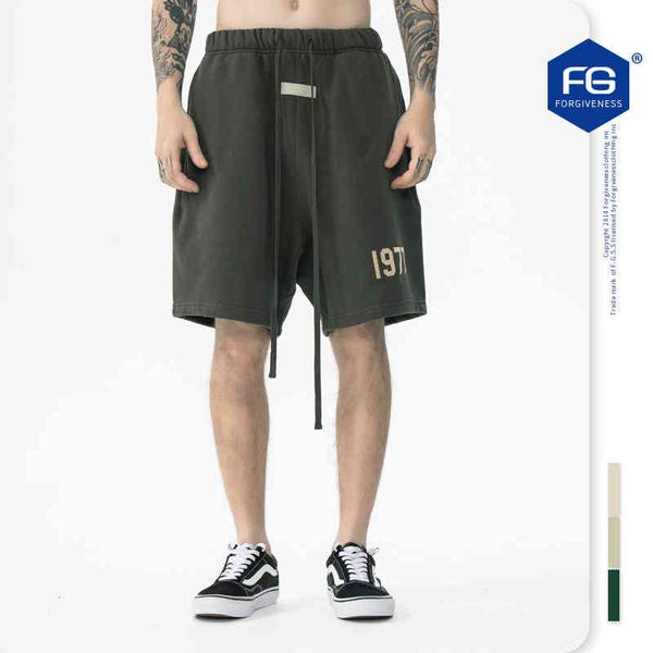 

men's shorts fg men's wear products in spring and summer high street fashion brand fog digital flocking 77 plush sports casual sho, White;black