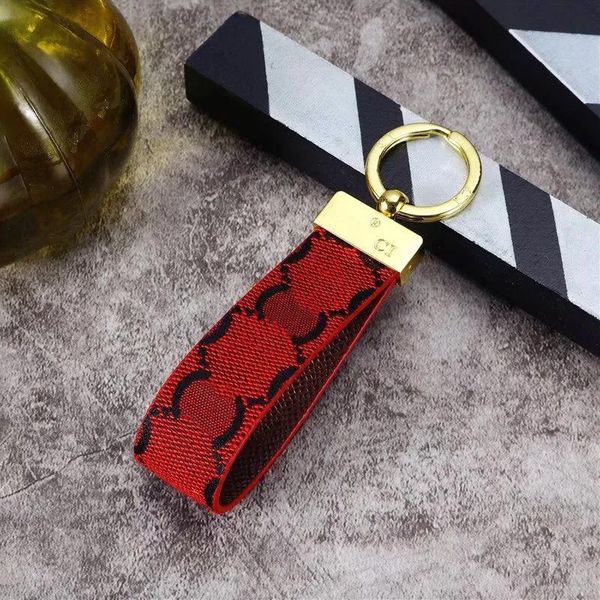 

designer keychain pendant fashion brand personalized cloth pattern couple bag pendant luxury keychains car key chain good, Silver