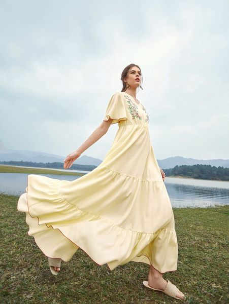 

floral embroidery butterfly sleeve dress r1bn#, Black;gray