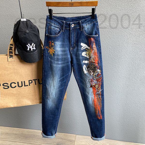

men's jeans designer china style 2021 sijichao brand new fashion personalized embroidery jeans men's elastic versatile capris 7u5p, Blue