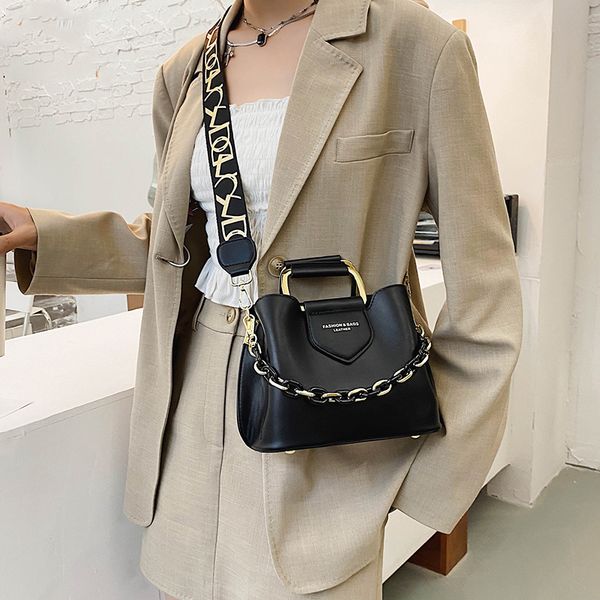

luxury womens one-shoulder handbag quality leather evening bag casual classic womens bag fashion messenger handle bags