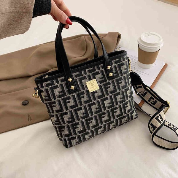 

52% off online factory wholesale handbag high texture broadband style single shoulder spring and summer