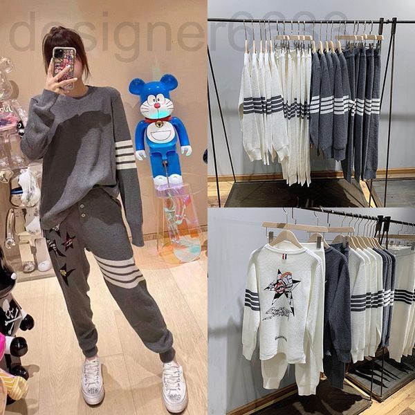 

two piece dress designer ch cro autumn and winter cartoon graffiti printed tb sweater cover loose casual pants wool suit women g3w7, White