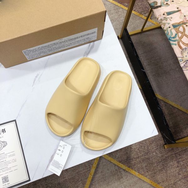 

2022 foam designer slipper men woman bone white resin desert sand pure onyx stone sage slippers soot core mens womens west slide slides sand, Black
