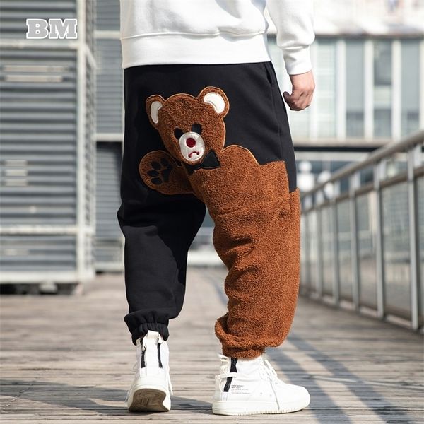 Moda urso desenhos animados padrão velo calças casuais outono solto plus tamanho hip hop jogging streetwear homens roupas 220325