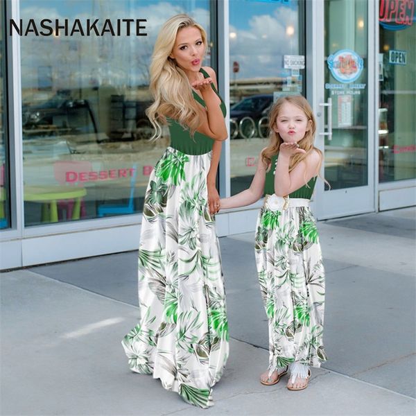 Nashakaite Mom e filha vestido de retalhos de retalhos de folhas verdes vestido longo vestido longo para mãe filha de verão Família combinando roupas 220531