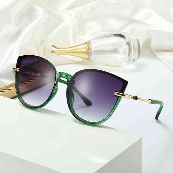 

new fancy fashion men's and women's fashion street shooting sunglasses personality cool optical glass 0g4q, White;black