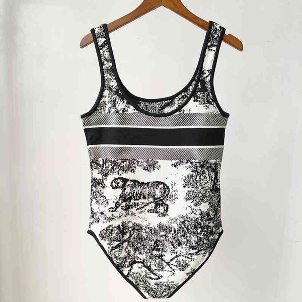 

swim suits set summer new animal jacquard one-piece swimsuit, Black;white