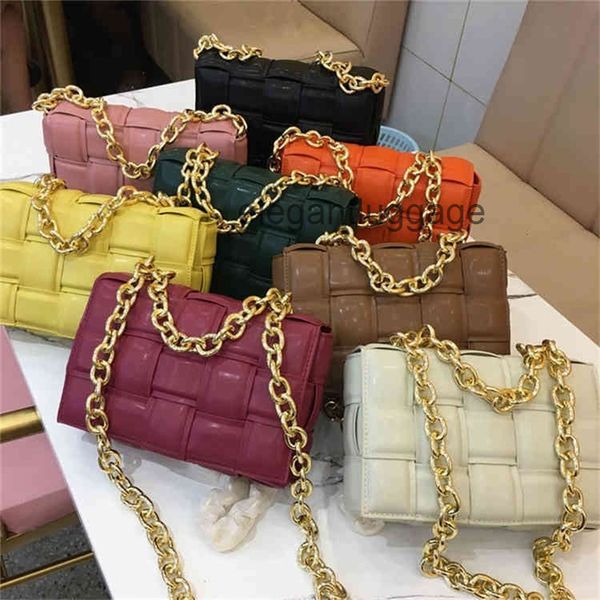 

handbags venetas fashion bottegas classic designer bag chain women's woven pillow tofu fashion design 2022 autumn and winter single sho