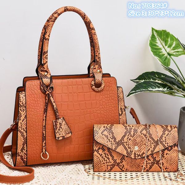 

wholesale factory women shoulder bag elegant atmosphere contrast retro stone leather backpack personality snake handbags classic printed han