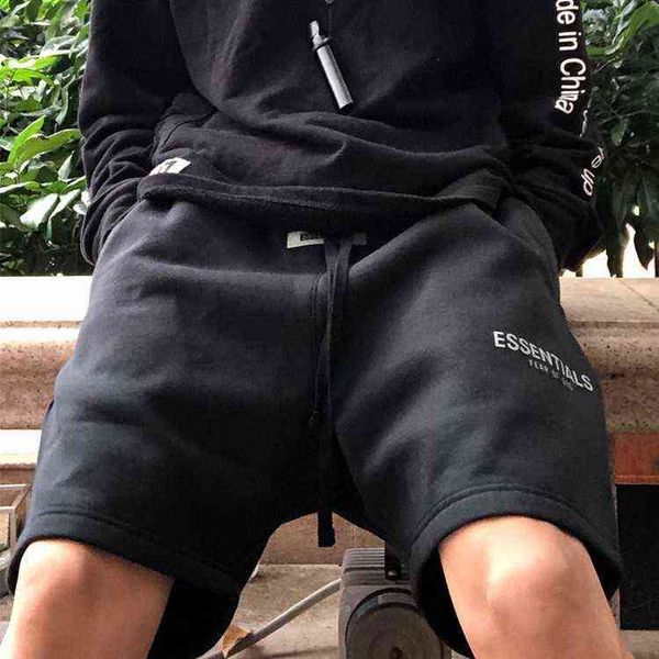 

2022 factory online export fashion design men's and women's same shorts fog feel street loose sports leisure, White;black
