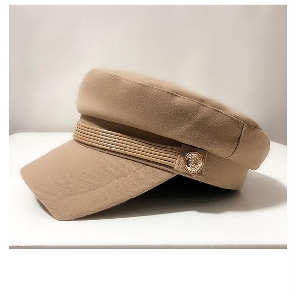 Berretti 2022 Cappello militare da donna Flat Top Cotton Berretto da pittore Cappelli di lana per la primavera estate con catena in argento Design della moda coreana