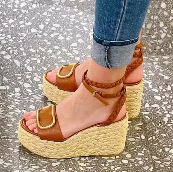 

new brand designer female sandals cowhide genuine leather wedge shoes women rivet platform sandal, Black