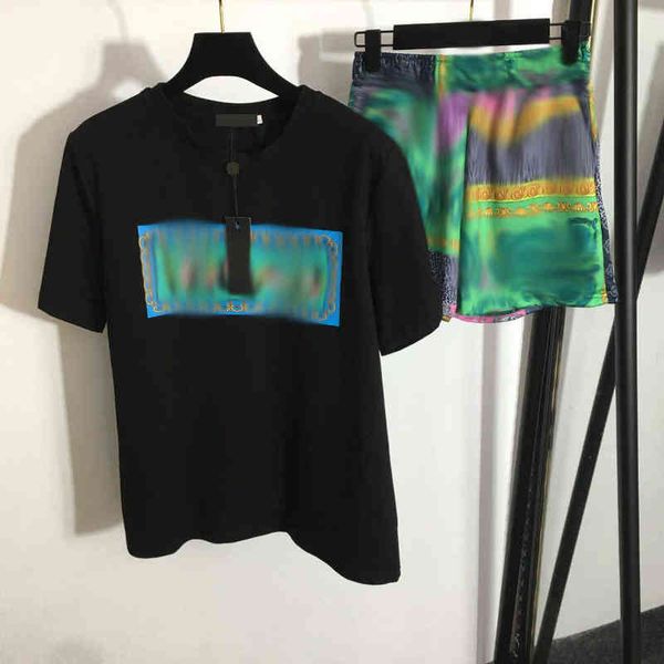 

2022 early spring new suit chest letter printed cotton short sleeve t-shirt elastic waist shorts fashion luxury, White