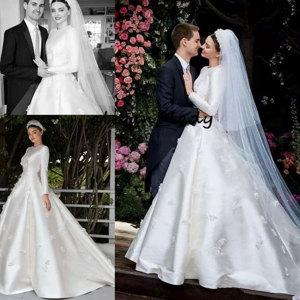 Miranda Kerr Abito da sposa con maniche lunghe 2022 Modest Jewel Musulmano Medio Oriente 3D Floral Matte Stain Princess Church Abiti da sposa reali