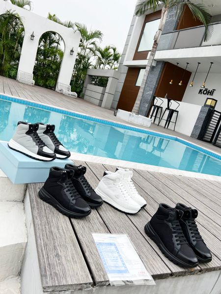 

2022 boot womens mens studded leather suede shoes camo camouflage sneakers studded casual trainers walking hj1 0520, Black