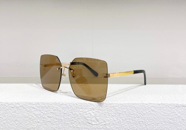 Bajia Fashion Glasses Double B Boundless Large Square Plain Mirror Paris Street Shooting Sonnenbrille