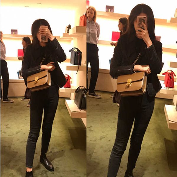 

2022 new designer bags bean curd bag, small square leather bag, one shoulder messenger leather bag for women