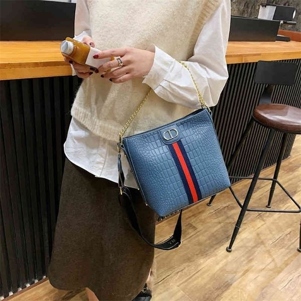 

20% off 2022 new trendy handbags foreign style bucket solid color underarm