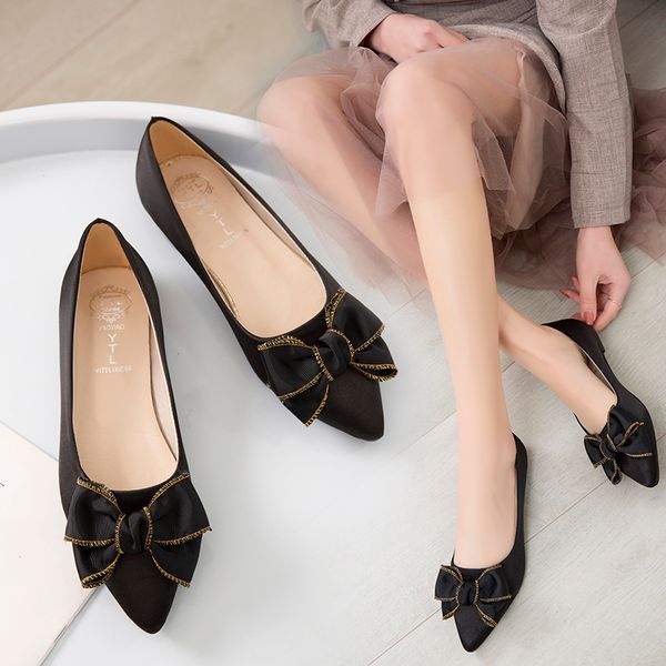 

black bow flat shoes 2022 new spring pointed toe all-match professional work women's shoes, Black;white