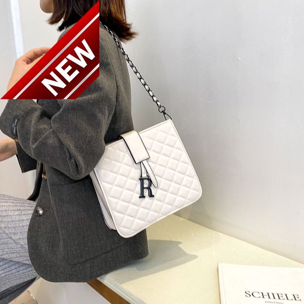 

direct sale quality discount swomen's new lattice chain one shoulder simple handbag trend fashion women messenger bag
