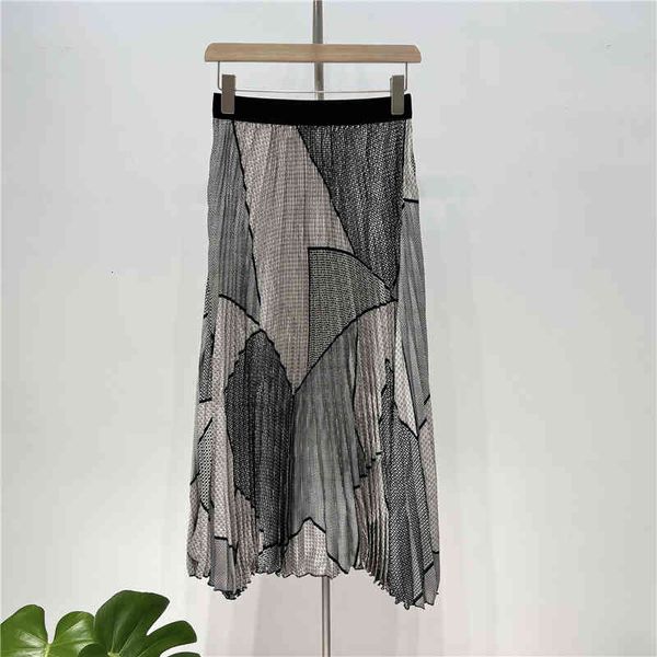 

skirts d korean of spring and summer gd women's skirt elastic waist geometric pleated casual, Black