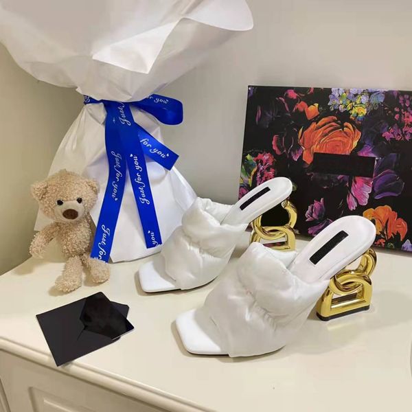 

designer high heels ladies sandals 2022 new leather letters middle heel lady slippers open toe square toe outer sandals088, Black