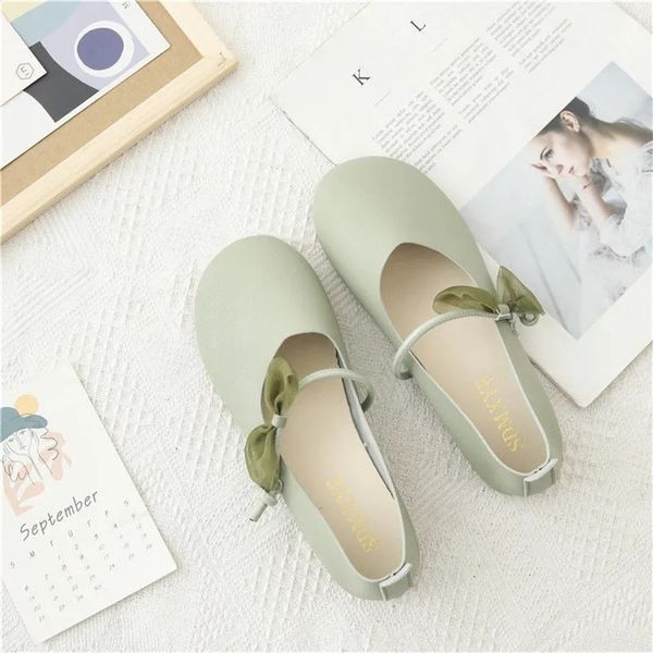 

pantofel nyaman kasual wanita sepatu balet mary jane ujung bundar desainer putih flat kulit lunak ikatan simpul klasik mode 220614, Black