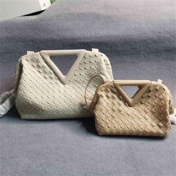 

handbags bottegas luxurys 2022 venetas inverted triangle cloud woven armpit clip single shoulder oblique span portable women's bag zc