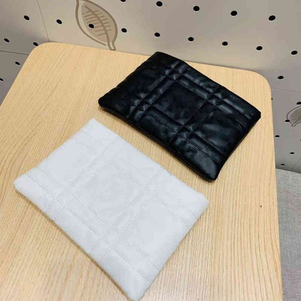 

cosmetic bag women make up bags luxury brand diamond heat printing fashion makeup toiletry tool black