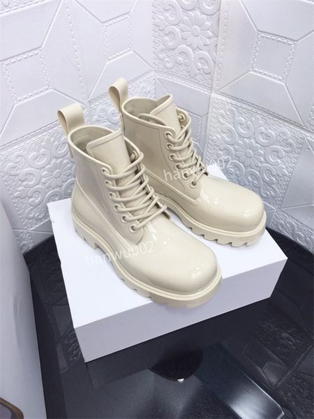 

2022 new loose boots platform casual shoes men's and women's designer sneakers knitted breathable solesole outdoor lightweight tra, Black