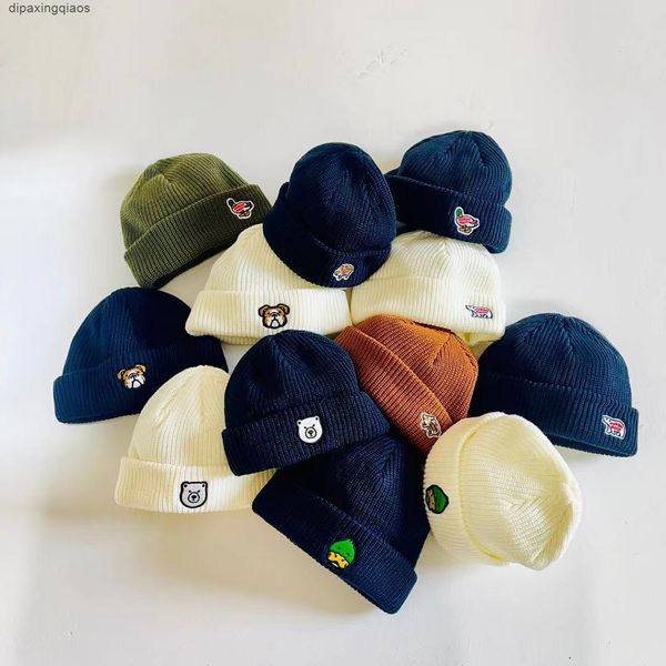 

ball caps human made japanese new animal embroidery duck polar bear lovers trend versatile melon skin wool cold hat, Blue;gray