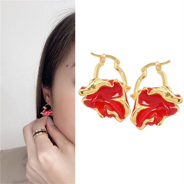 Orecchini Designer Per Le Donne Stud Placcato Oro 18K Forma C Cerchio cc Orecchino Gioielli Rosso Affascinante Gioielli Di Lusso Qualità Moda Coreana Orecchio Indiano Festa Regalo Di Natale