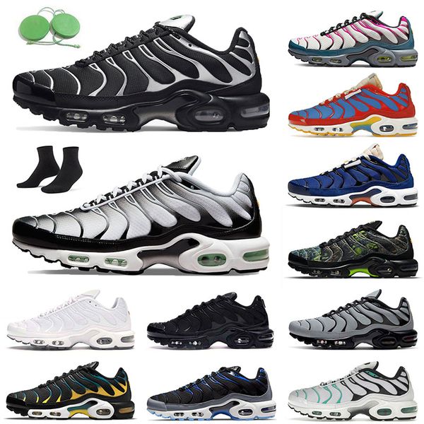 

classic tn authentic tns plus running shoes hyper jade terrascape sneakers mint green accents black metallic silver men women trainers bred