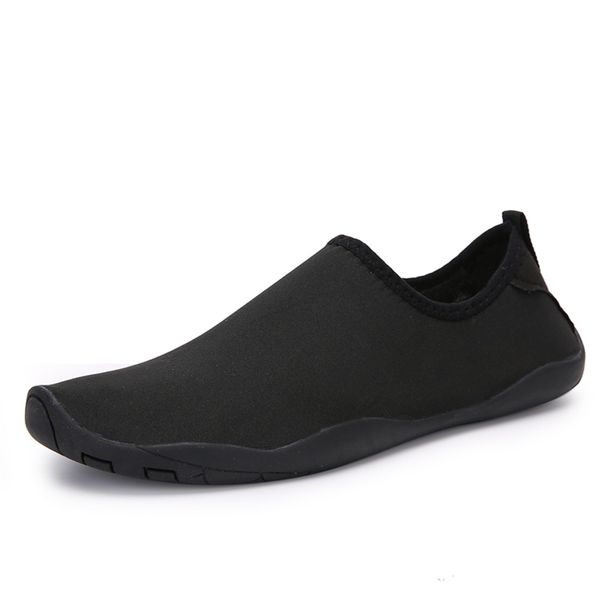 

summer solid color sneakers fashionable sandals swimming shoes quick-drying aqua shoes and children beach water shoes 220412, Black