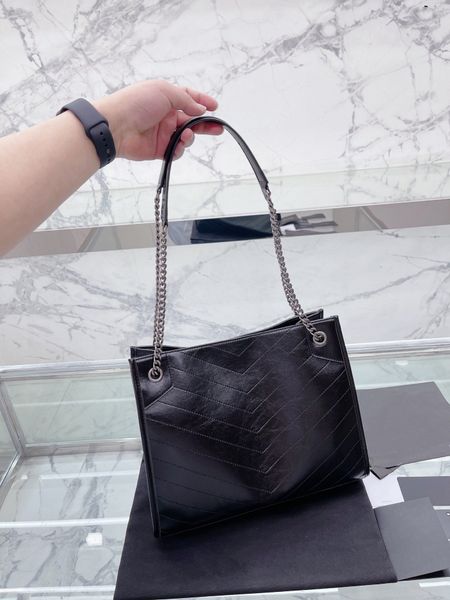 2022 Hot Women Designer Bag Top Caffence Crossbody Sags Bugs Big Stripes Tote настоящая кожаная сумочка с серебряной металлической повседневной кошелькой для леди размером 33 см.