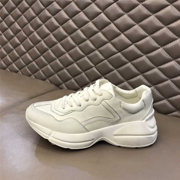 

rhyton paris quality desinger sneaker casual shoes fashion dad mens women shoe platform trainers strawberry mouse wave mouth print, Black