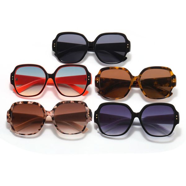 

latest women eyeglass black and red classic frame diamond check temples blue gradient lenses designer girls sunmmer sun glasses wholesale wi, White;black